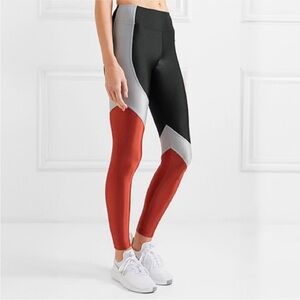 NEW Koral Colorblock Athletic Leggings in Black, Red & Silver from Bandier sz S